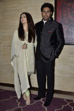 Aishwarya Bachchan, Abhishek Bachchan at Asin